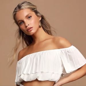NWT XL Lulu's White Off-Shoulder Pleated Crop Top with Sleeves